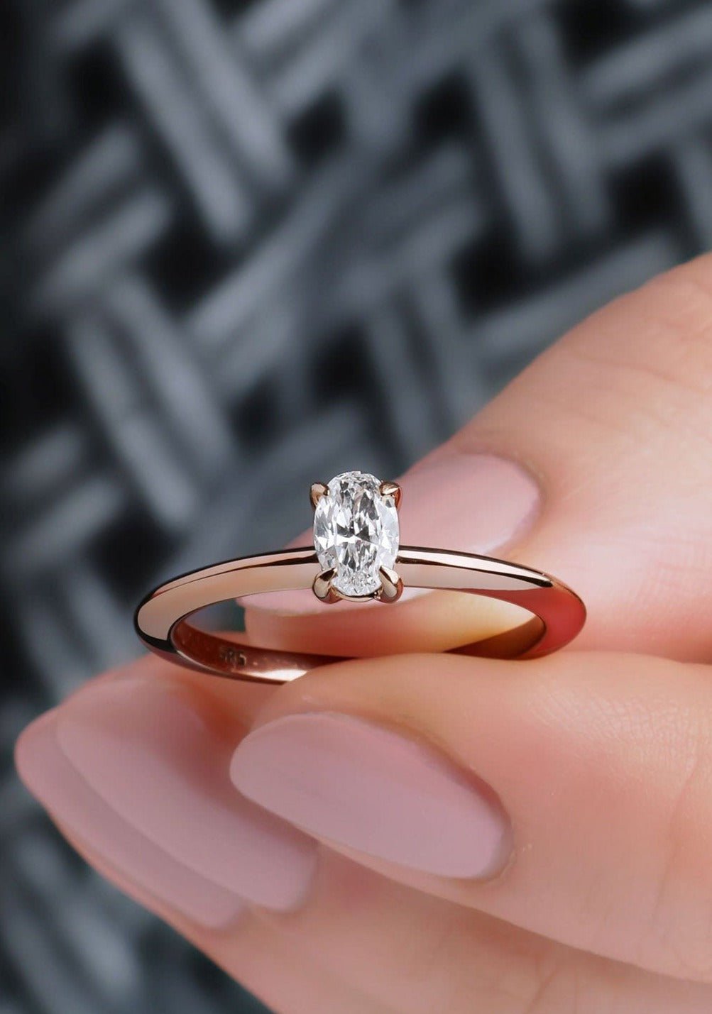 0.32 Karat Rose Altın Oval Kesim HRD Sertifikalı Pırlanta Tektaş Yüzük - RNF0012 | Ronaff Pırlanta | Tektaş Yüzük, Pırlanta Yüzük, Kolye, Küpe