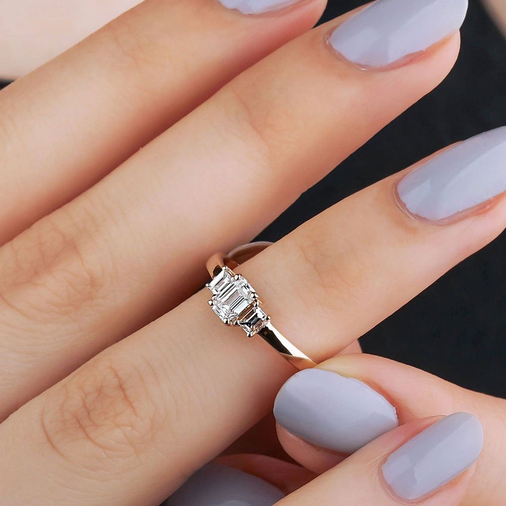 0.50 Karat Emerald Kesim HRD Sertifikalı Bagetli Tektaş - RNF0290 | Ronaff Pırlanta | Tektaş Yüzük, Pırlanta Yüzük, Kolye, Küpe