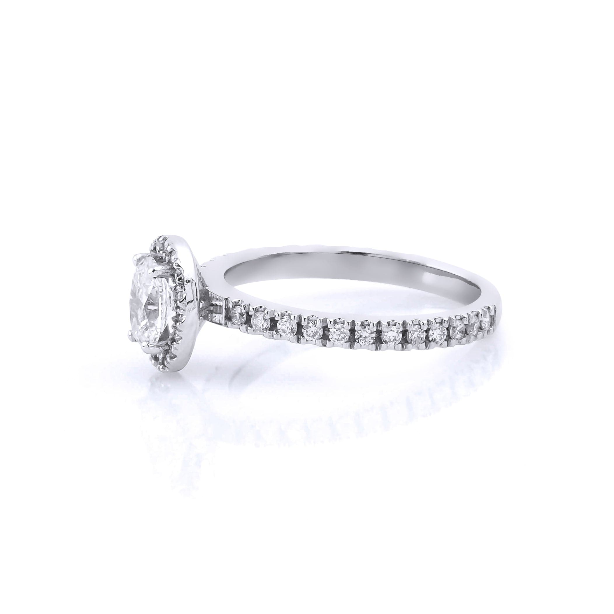 0.70 Karat Oval Kesim GIA/HRD Sertifikalı Tektaş Pırlanta Yüzük - RNF0095 | Ronaff Pırlanta | Tektaş Yüzük, Pırlanta Yüzük, Kolye, Küpe