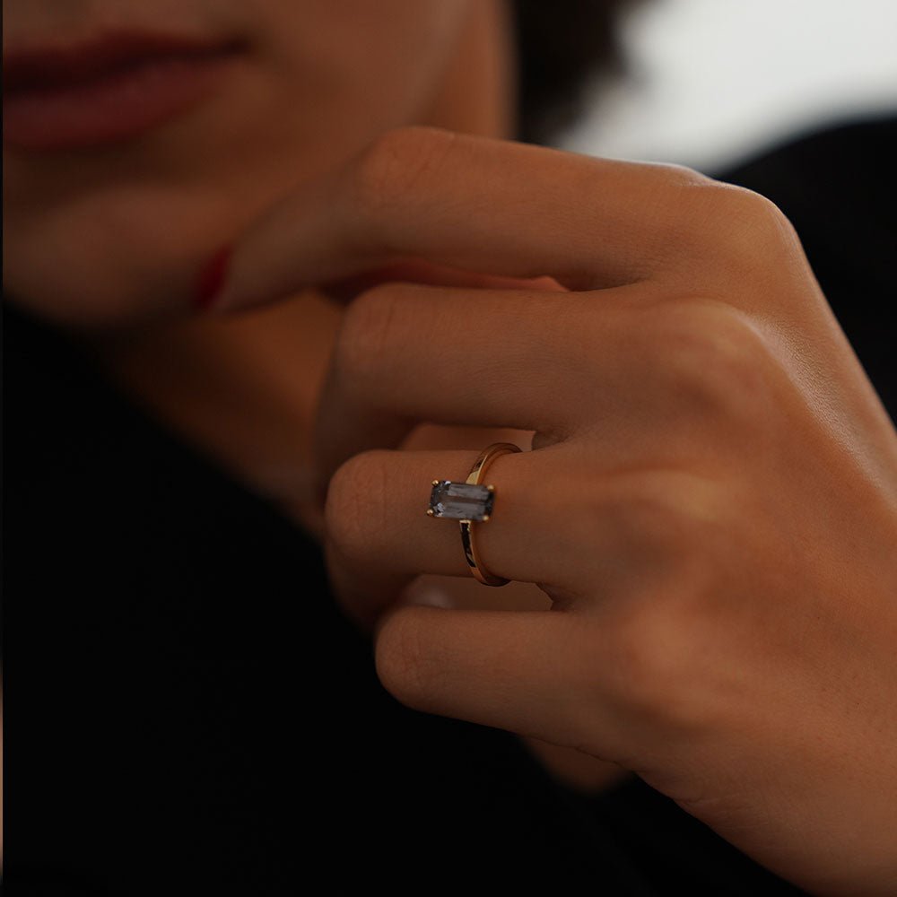 0.80 Karat Baget Kesim Spinel Tektaş Yüzük - RNF0637 | Ronaff Pırlanta | Tektaş Yüzük, Pırlanta Yüzük, Kolye, Küpe