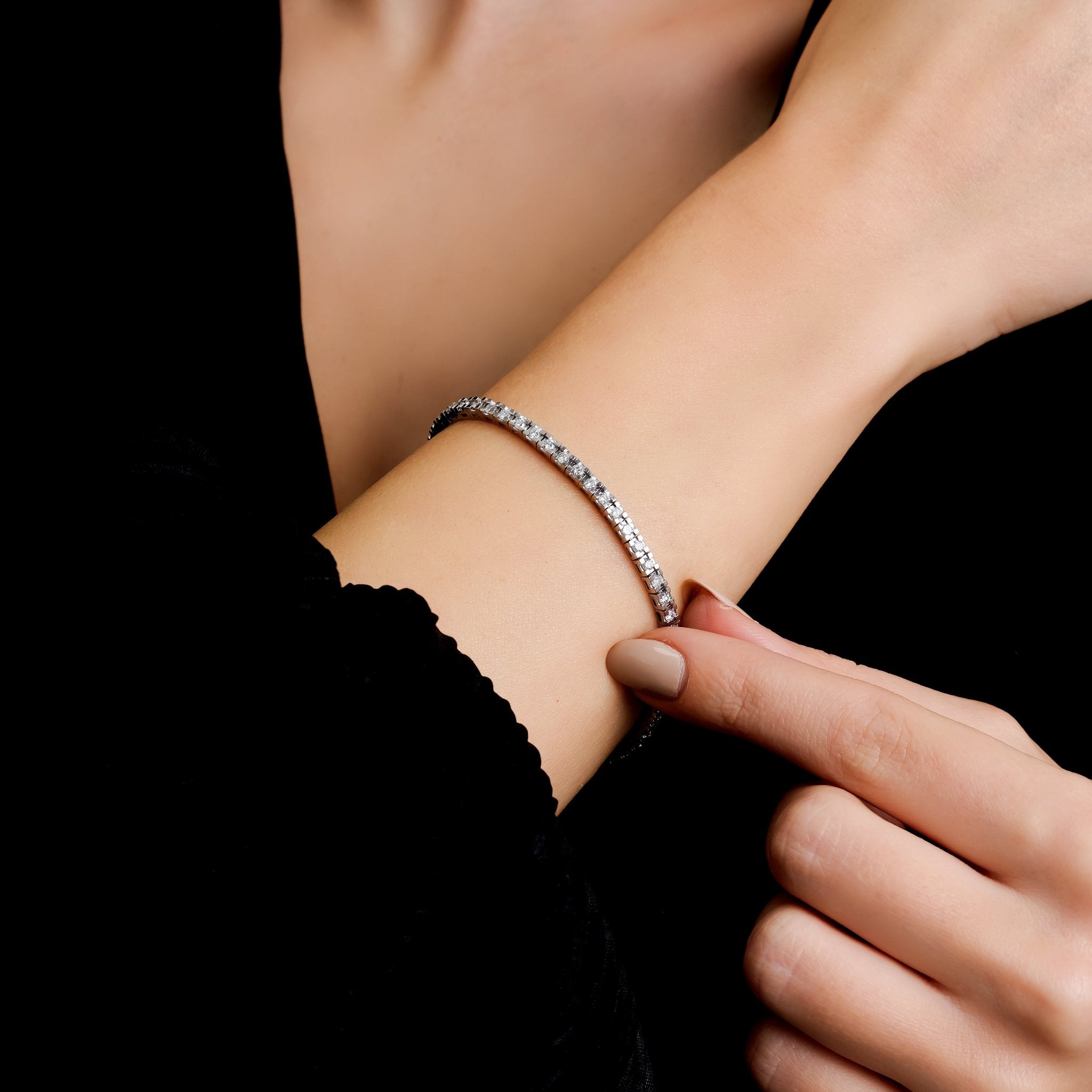 1.90 Karat Baget Kesim Tasarım Bileklik - RNF0997 | Ronaff Pırlanta | Tektaş Yüzük, Pırlanta Yüzük, Kolye, Küpe