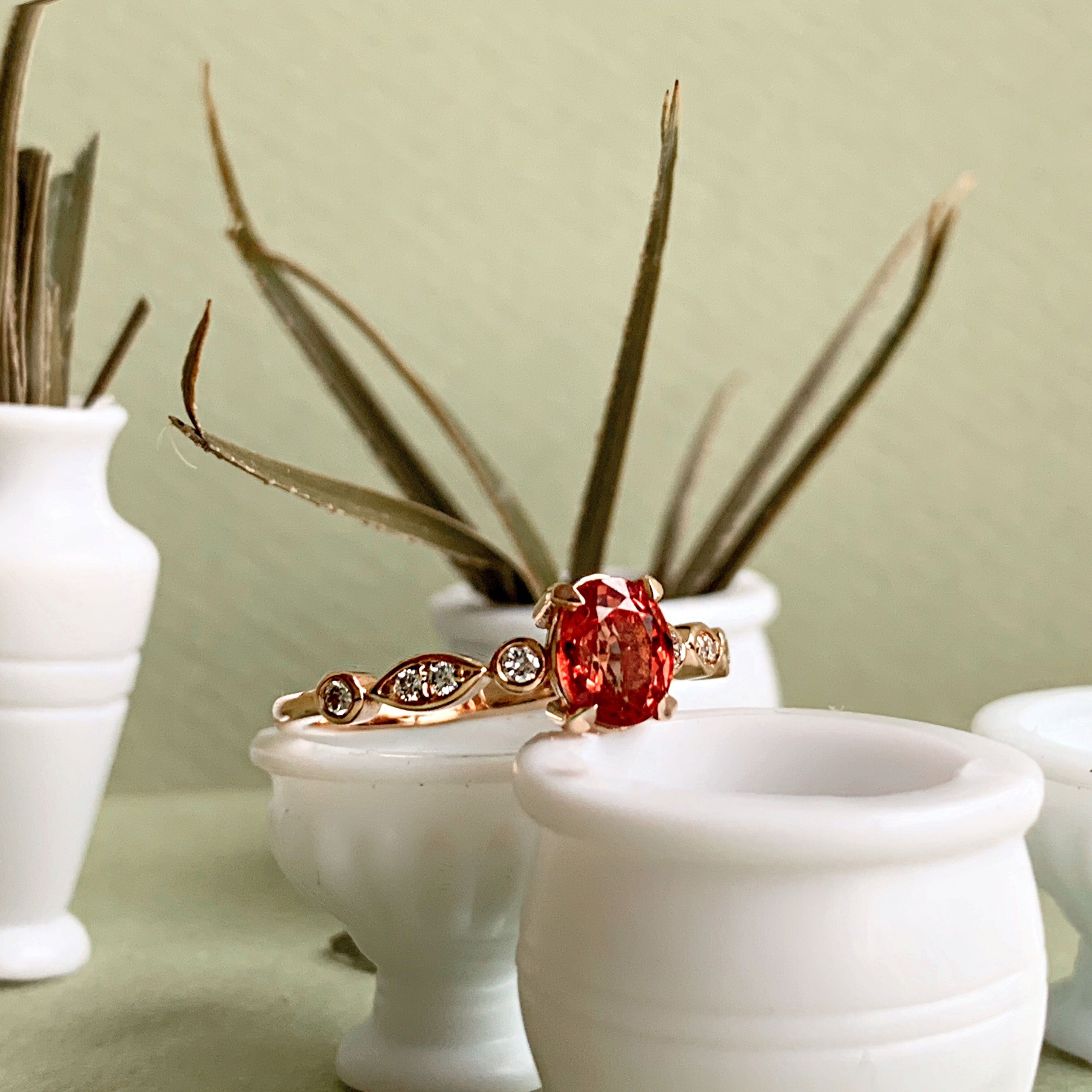 1.12 Karat Turuncu Safir Pırlantalı Yüzük - RNF0238 | Ronaff Pırlanta | Tektaş Yüzük, Pırlanta Yüzük, Kolye, Küpe