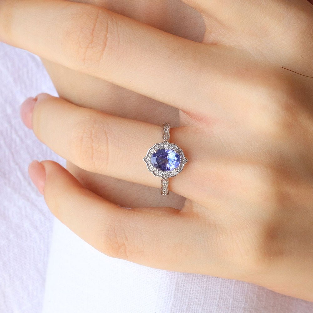 1.65 Karat Oval Tanzanit Pırlantalı Yüzük - RNF0313 | Ronaff Pırlanta | Tektaş Yüzük, Pırlanta Yüzük, Kolye, Küpe