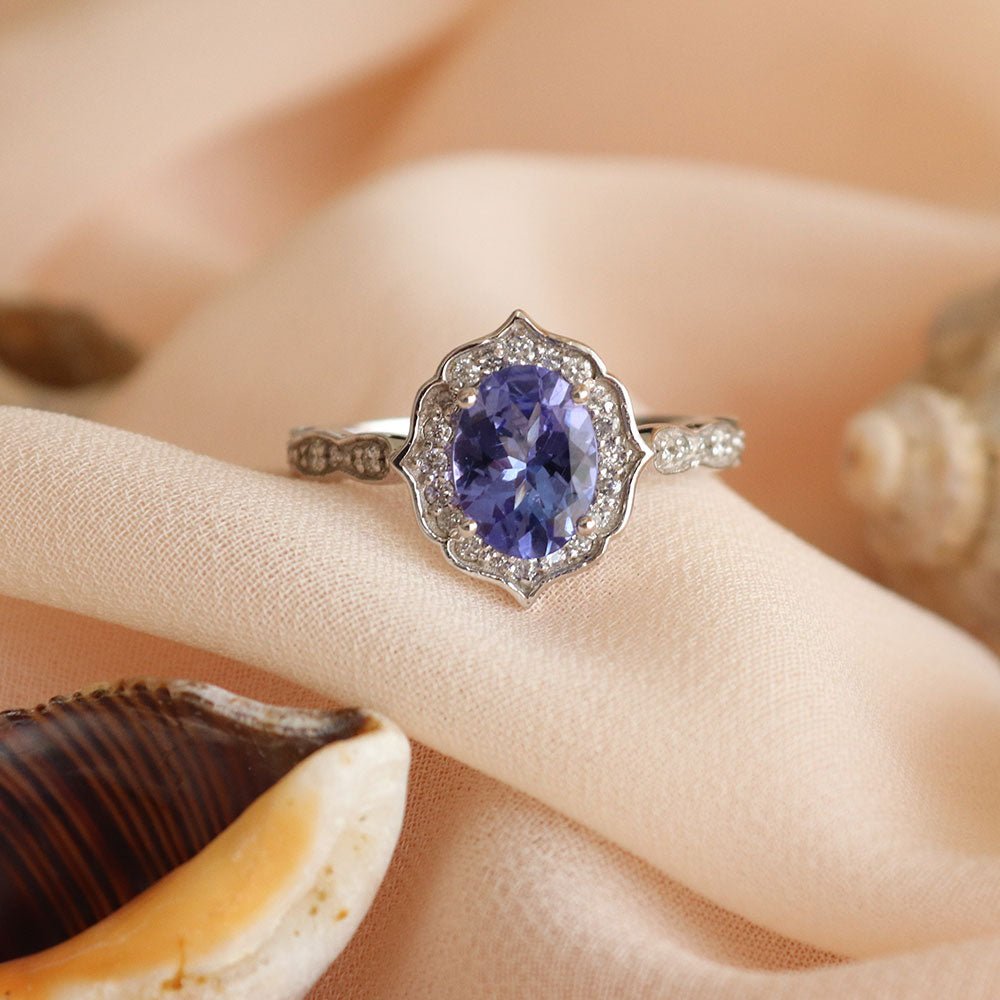 1.65 Karat Oval Tanzanit Pırlantalı Yüzük - RNF0313 | Ronaff Pırlanta | Tektaş Yüzük, Pırlanta Yüzük, Kolye, Küpe