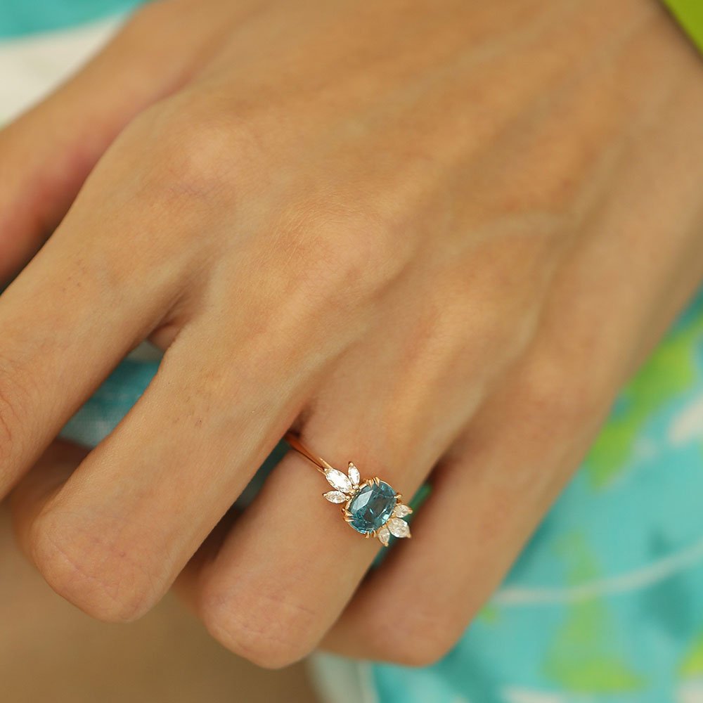 2.78 Karat Marla London Blue Topaz & 0.40 ct Markiz Kesim Pırlantalı Yüzük - RNF0562 | Ronaff Pırlanta | Tektaş Yüzük, Pırlanta Yüzük, Kolye, Küpe