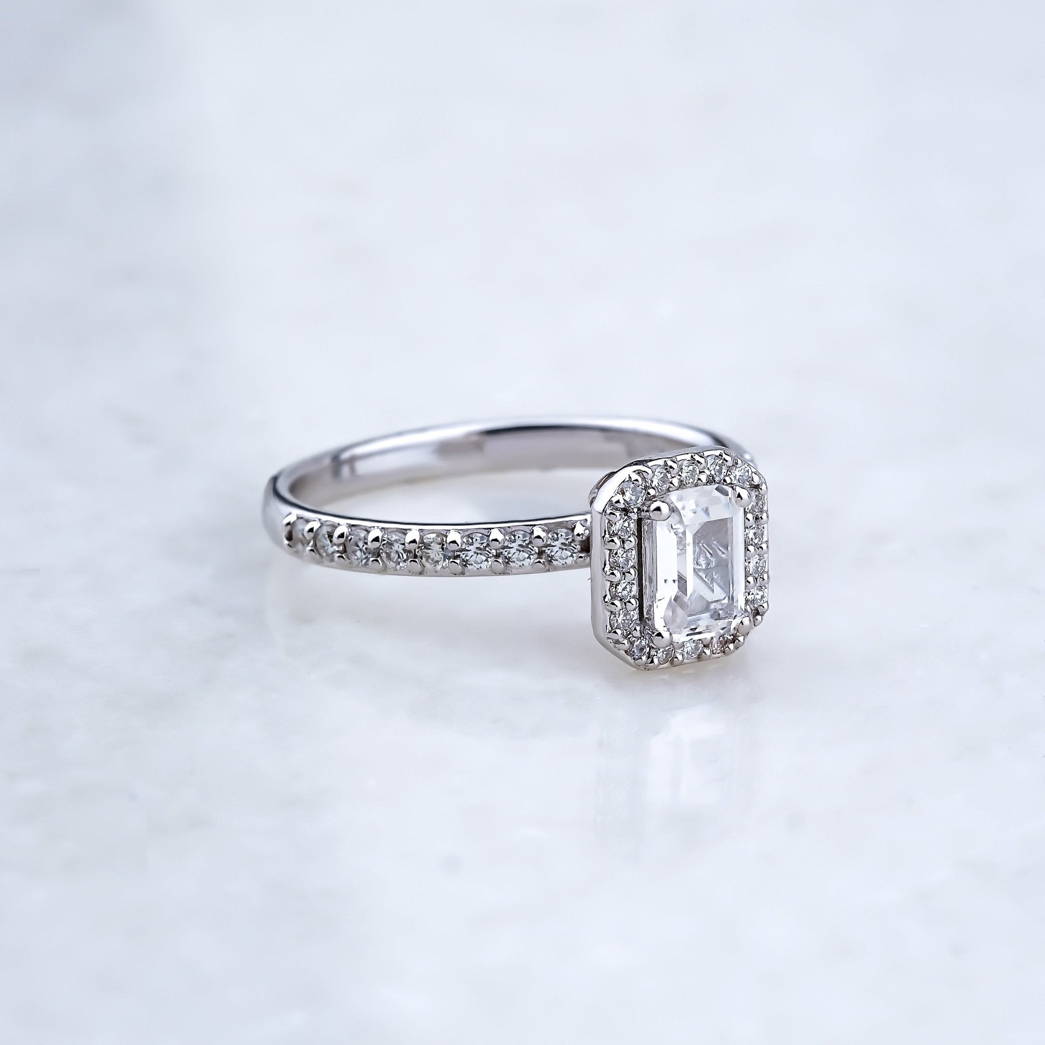 0.62 Karat Emerald Kesim GIA Sertifikalı Tektaş Pırlanta Yüzük - RNF0481 | Ronaff Pırlanta | Tektaş Yüzük, Pırlanta Yüzük, Kolye, Küpe