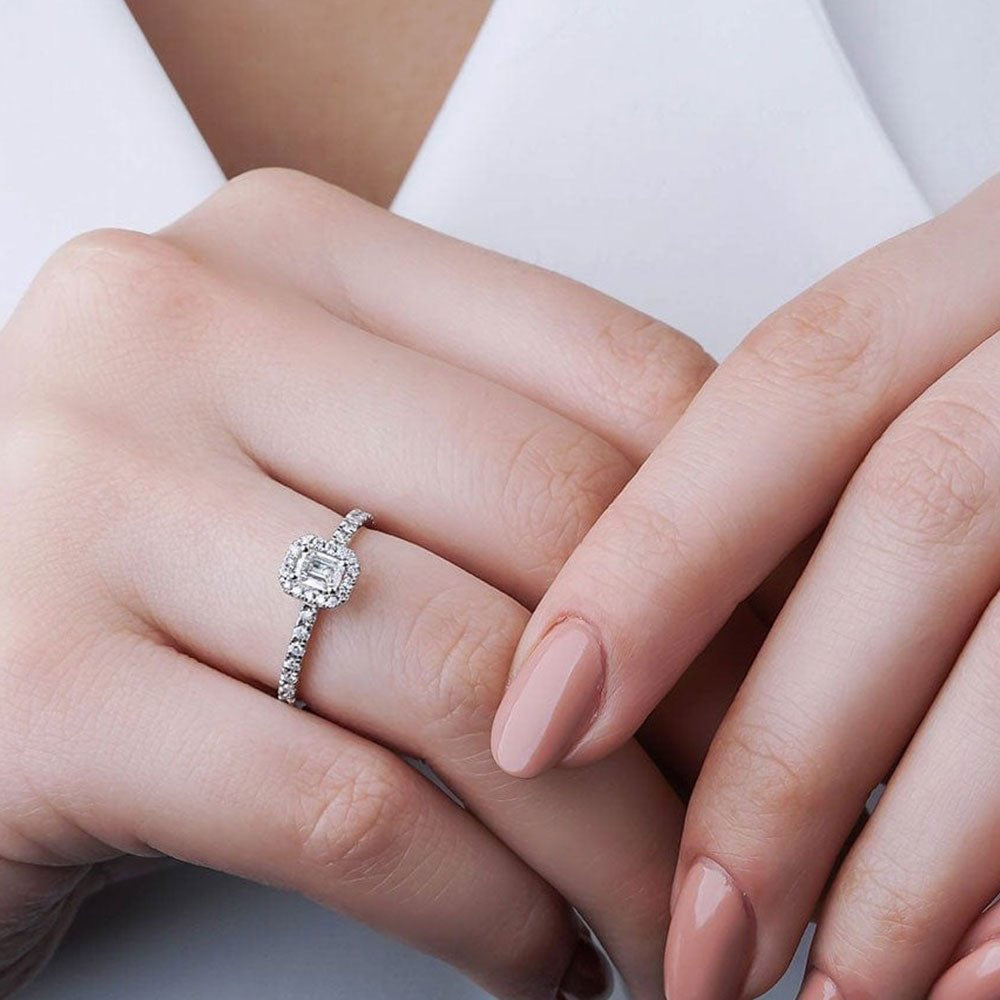 0.62 Karat Emerald Kesim GIA Sertifikalı Tektaş Pırlanta Yüzük - RNF0481 | Ronaff Pırlanta | Tektaş Yüzük, Pırlanta Yüzük, Kolye, Küpe