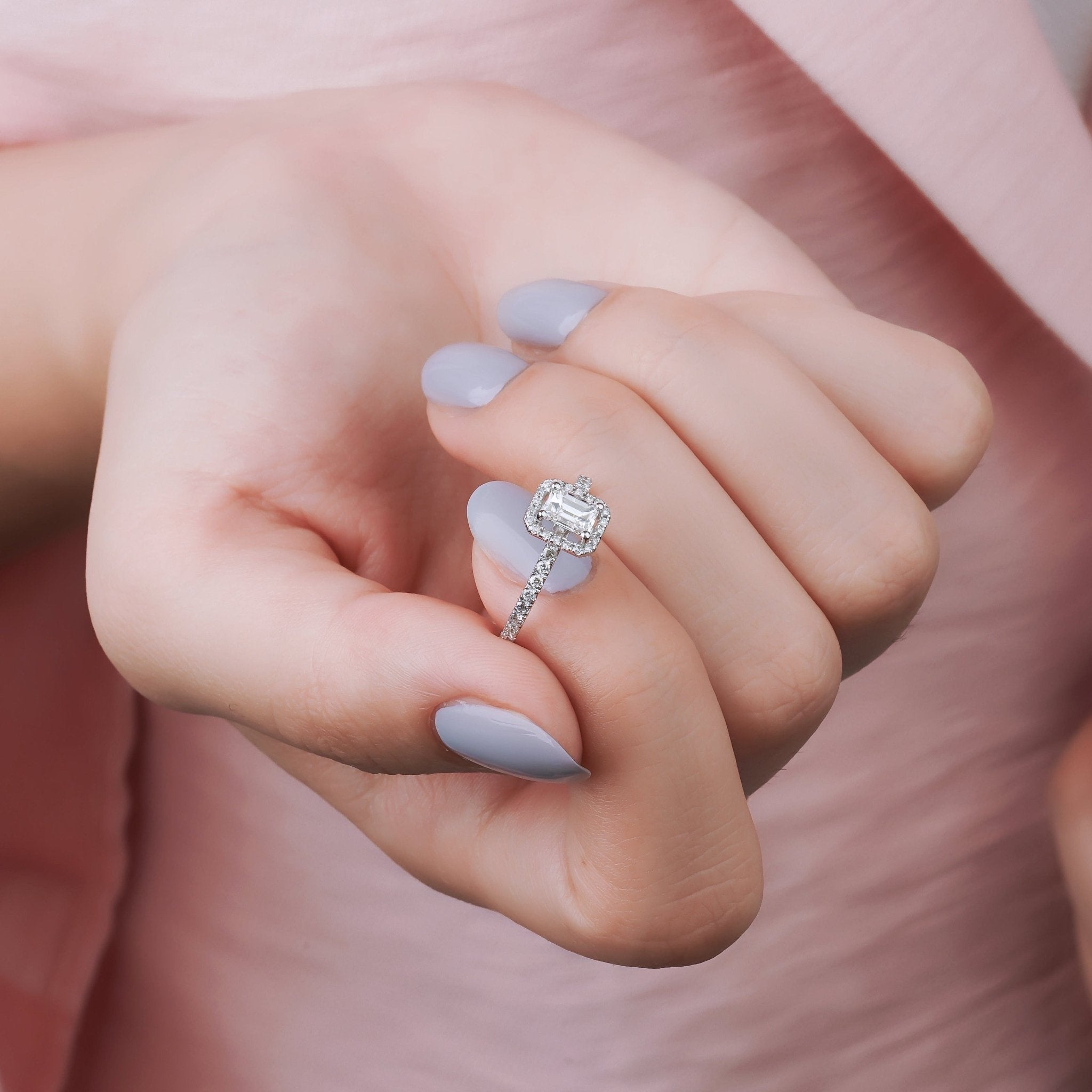 0.62 Karat Emerald Kesim GIA Sertifikalı Tektaş Pırlanta Yüzük - RNF0481 | Ronaff Pırlanta | Tektaş Yüzük, Pırlanta Yüzük, Kolye, Küpe