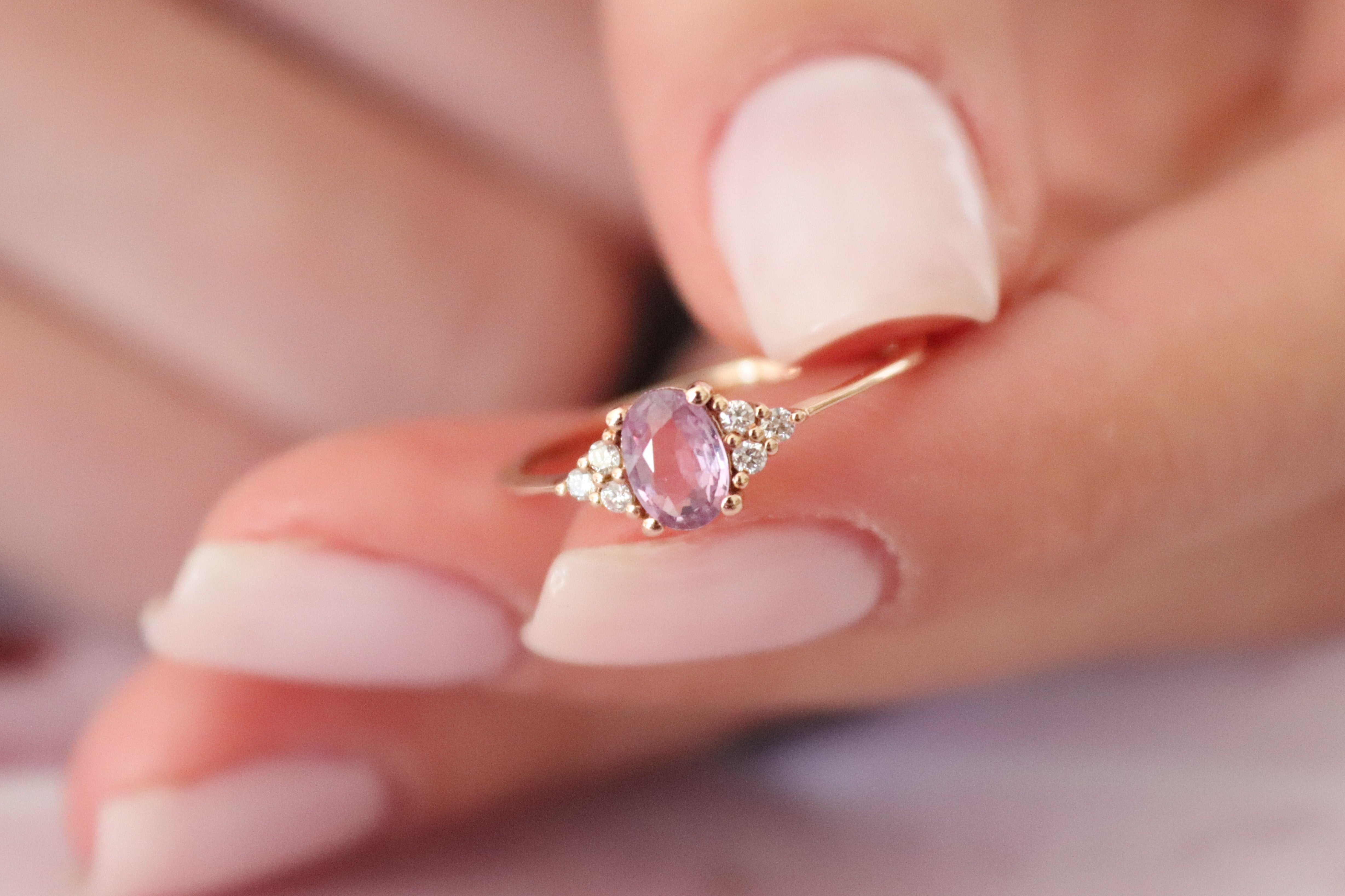 1.00 Karat Oval Pembe Safir Pırlanta Yüzük - RNF0444 | Ronaff Pırlanta | Tektaş Yüzük, Pırlanta Yüzük, Kolye, Küpe