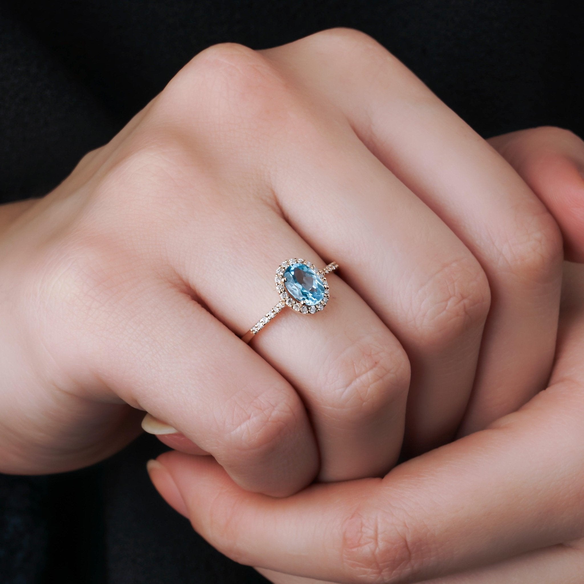 1.20 Karat Mavi Topaz & 0.30 Karat Pırlantalı Anturaj Yüzük - RNF0134 | Ronaff Pırlanta | Tektaş Yüzük, Pırlanta Yüzük, Kolye, Küpe