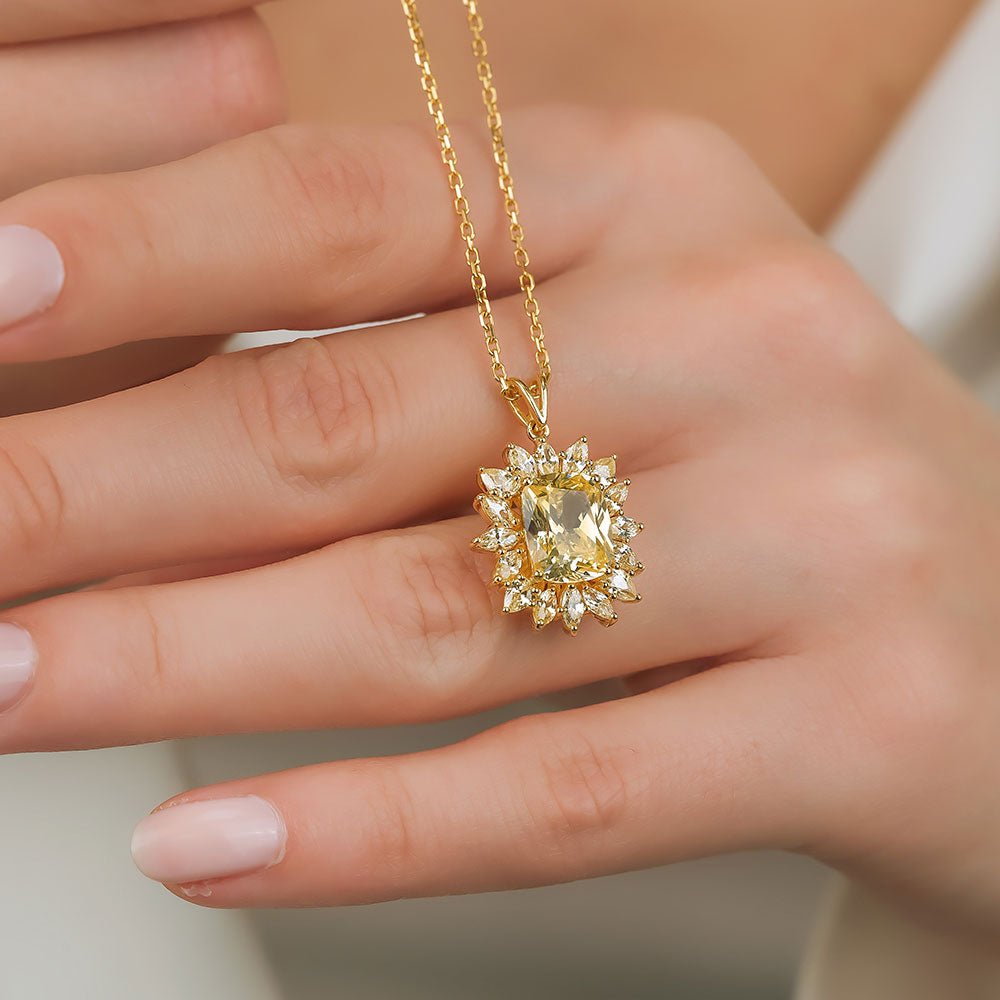 3.28 Karat Quartz & 1.28 Karat Sarı Safir Özel Tasarım Vintage Kolye - RNF0815 | Ronaff Pırlanta | Tektaş Yüzük, Pırlanta Yüzük, Kolye, Küpe