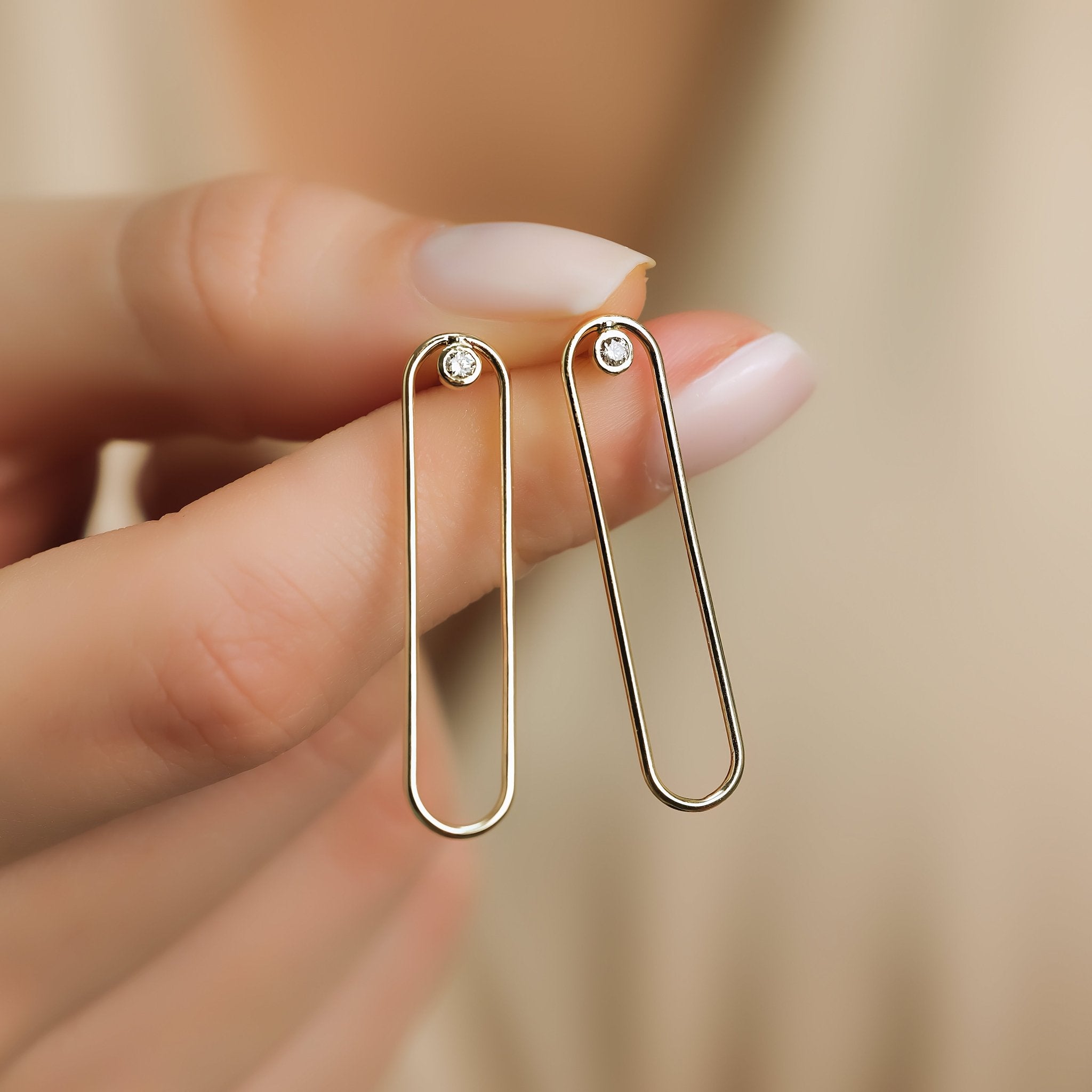 0.04 Karat Pırlantalı Küpe - RNF0825 | Ronaff Pırlanta | Tektaş Yüzük, Pırlanta Yüzük, Kolye, Küpe