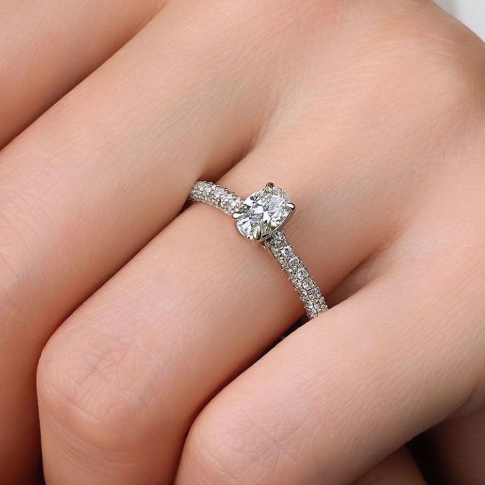 0.50 Karat Oval & 0.40 Karat Yuvarlak Kesim HRD Sertifikalı Pırlanta Tektaş Yüzük - RNF0635 | Ronaff Pırlanta | Tektaş Yüzük, Pırlanta Yüzük, Kolye, Küpe