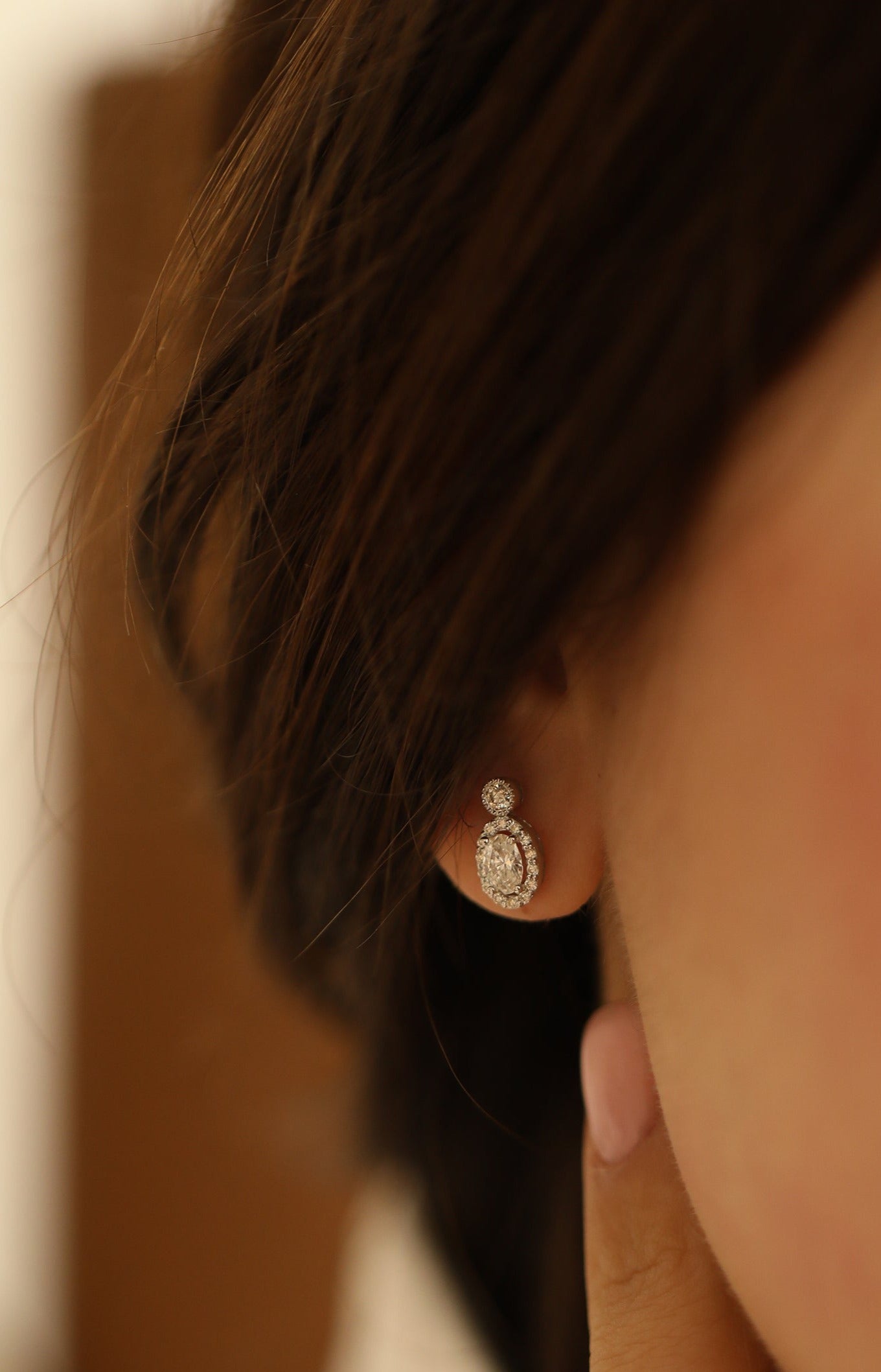 0.40 Karat Oval Kesim & 0.20 Karat Yuvarlak Kesim Pırlanta Küpe - RNF0679 | Ronaff Pırlanta | Tektaş Yüzük, Pırlanta Yüzük, Kolye, Küpe