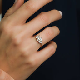 0.70 Karat Markiz Kesim Topaz & 0.38 Karat Yuvarlak Vintage Tasarım Tektaş Pırlanta Yüzük - RNF0771 | Ronaff Pırlanta | Tektaş Yüzük, Pırlanta Yüzük, Kolye, Küpe