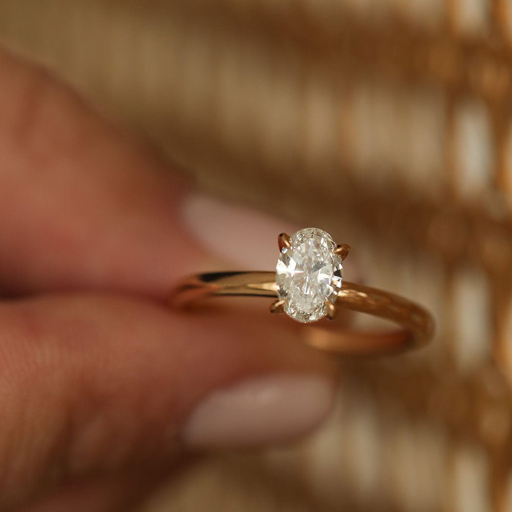 0.72 Karat Oval Kesim HRD Sertifikalı Tektaş Pırlanta Yüzük - RNF0609 | Ronaff Pırlanta | Tektaş Yüzük, Pırlanta Yüzük, Kolye, Küpe