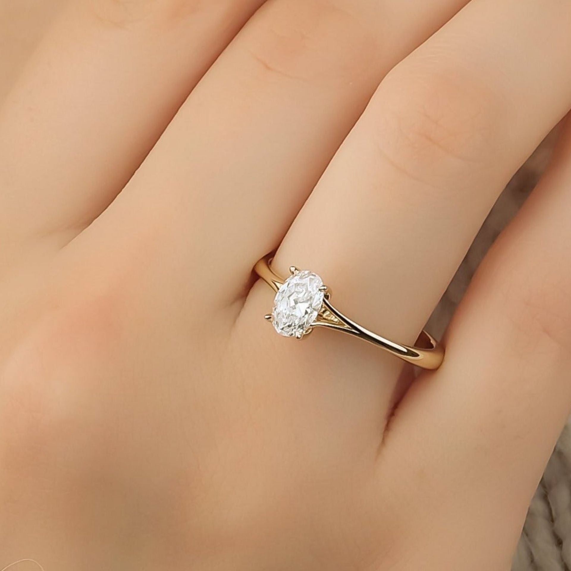 0.50 Karat Oval Kesim GIA sertifikalı Sarı Altın Tektaş Pırlanta Yüzük - RNF0696 | Ronaff Pırlanta | Tektaş Yüzük, Pırlanta Yüzük, Kolye, Küpe