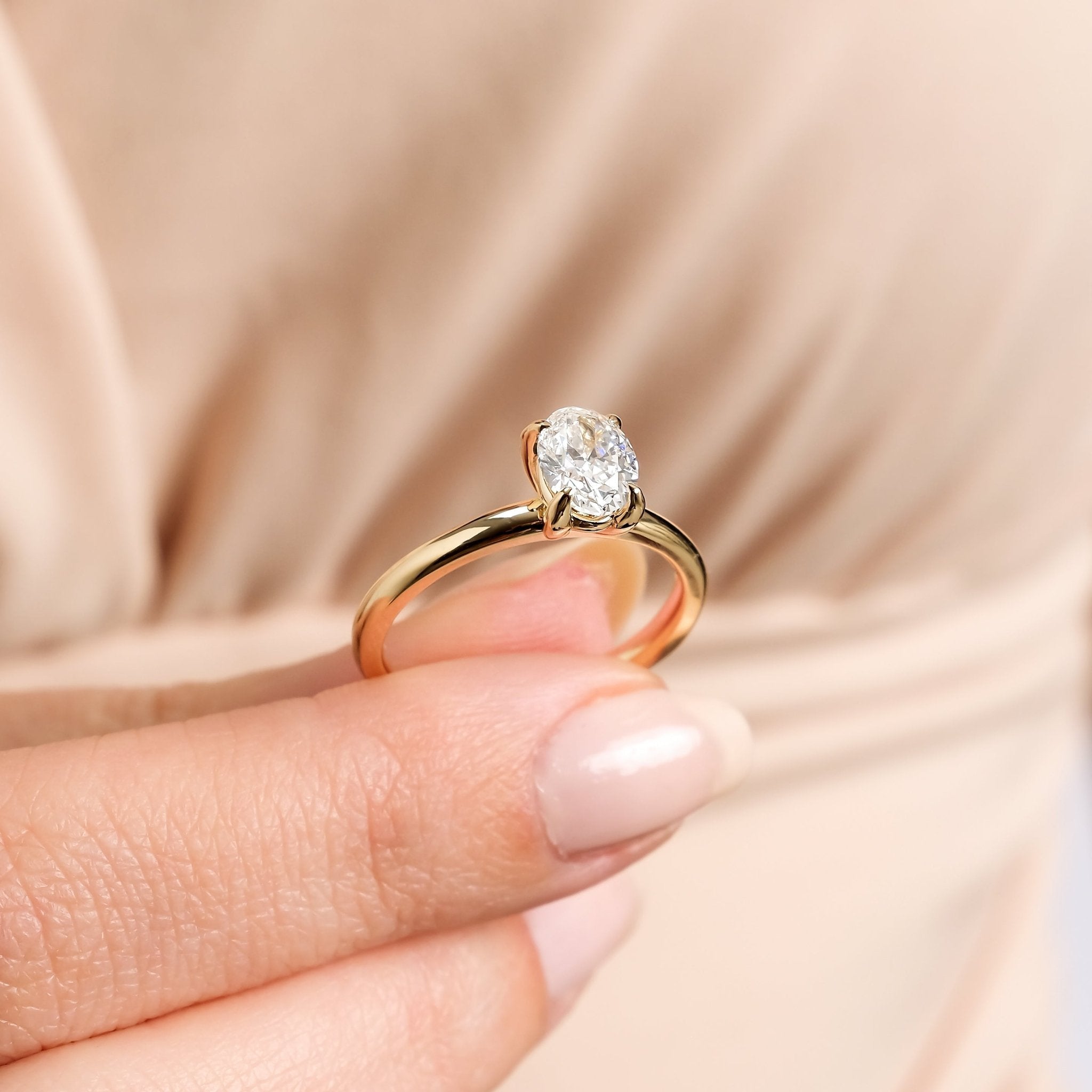 1.00 Karat Oval Kesim GIA Sertifikalı Pırlanta Tektaş Yüzük - RNF01027 | Ronaff Pırlanta | Tektaş Yüzük, Pırlanta Yüzük, Kolye, Küpe