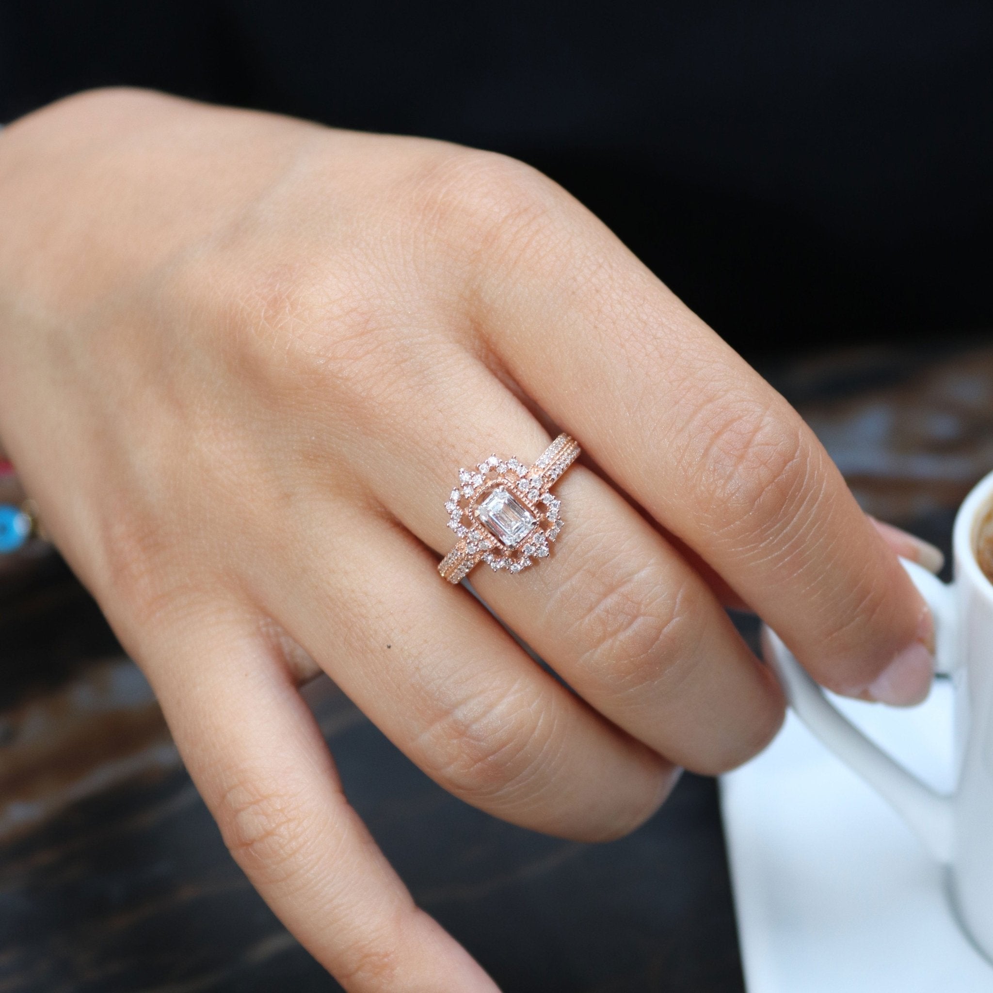 1.04 Karat Queen GIA/HRD Sertifikalı Pırlanta Yüzük - RNF0332 | Ronaff Pırlanta | Tektaş Yüzük, Pırlanta Yüzük, Kolye, Küpe