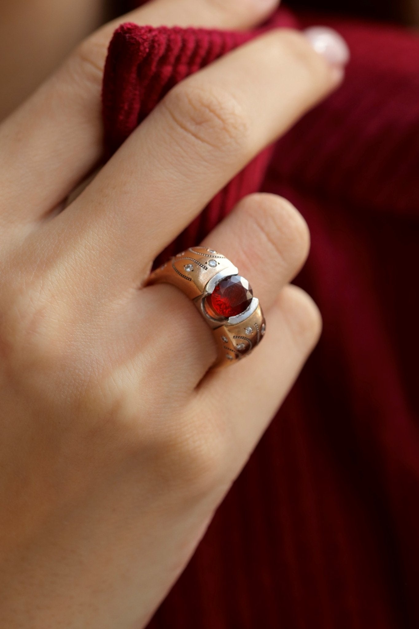 1.60 Karat Fire Garnet Taşlı Pırlantalı Özel Tasarım Yüzük ( Extraordinary ) - RNF0700 | Ronaff Pırlanta | Tektaş Yüzük, Pırlanta Yüzük, Kolye, Küpe
