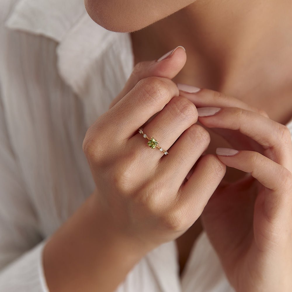 0.42 Karat Prenses Kesim Peridot Pırlantalı Yüzük - RNF0244 | Ronaff Pırlanta | Tektaş Yüzük, Pırlanta Yüzük, Kolye, Küpe